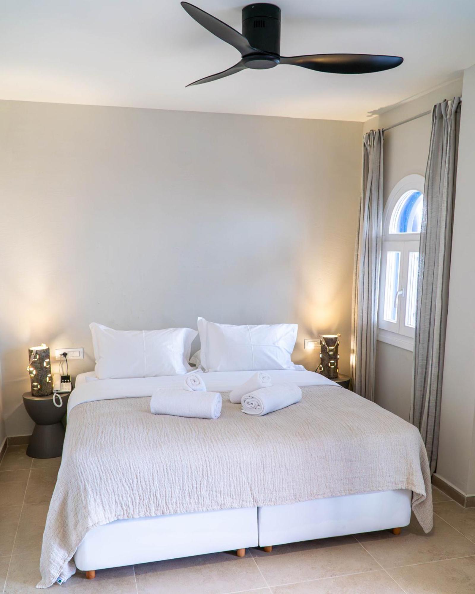 The Noverian Bios Santorini Boutique Hotel Fira  Bilik gambar