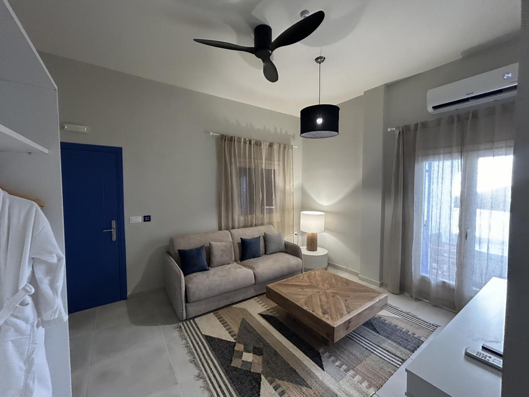 The Noverian Bios Santorini Boutique Hotel Fira  Bilik gambar